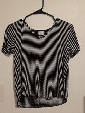 Thread Times Striped Short Sleeve Tee in Black & White